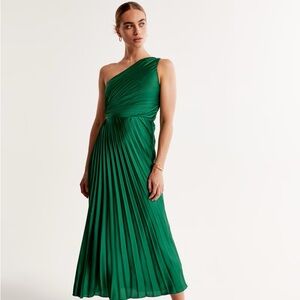 Abercrombie Giselle Pleated One-Shoulder Maxi Dress